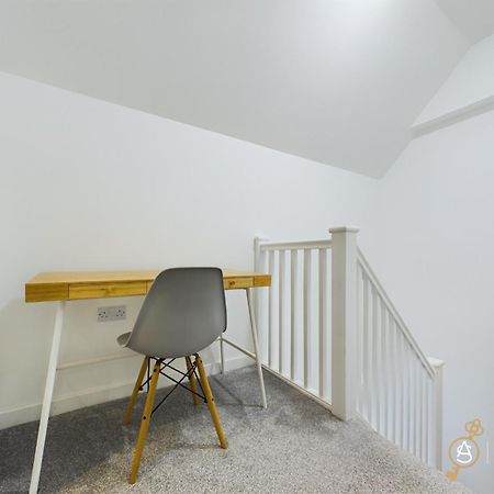 Modern Commercial Street Maisonette Lerwick Dış mekan fotoğraf